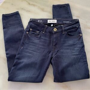 DL1961 Women's Dark Blue Jeans Amanda Petite size 25